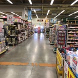 ホームワイド挾間店