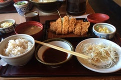 とんかつ かつ源